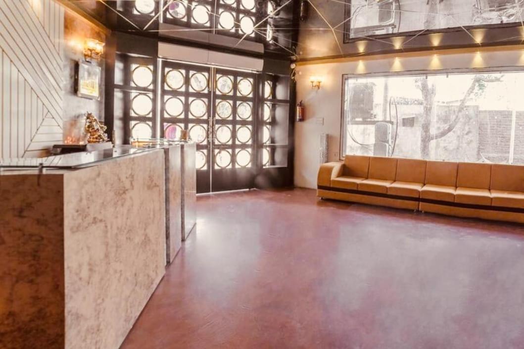K3 Club Residency Hotel Jhansi Luaran gambar