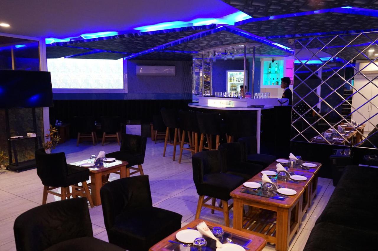K3 Club Residency Hotel Jhansi Luaran gambar